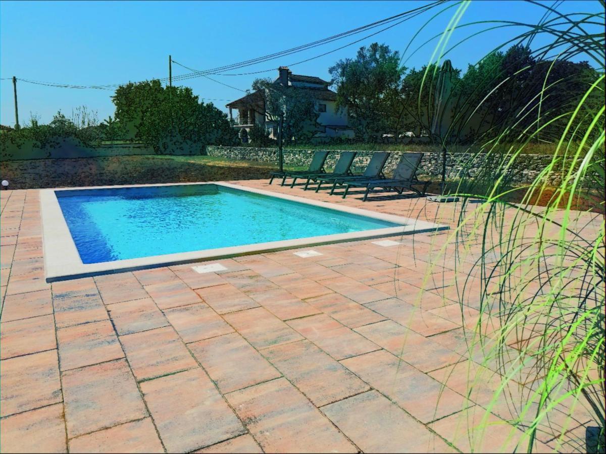 Cozy House With Pool Near Rovinj Apartamento Kanfanar Exterior foto