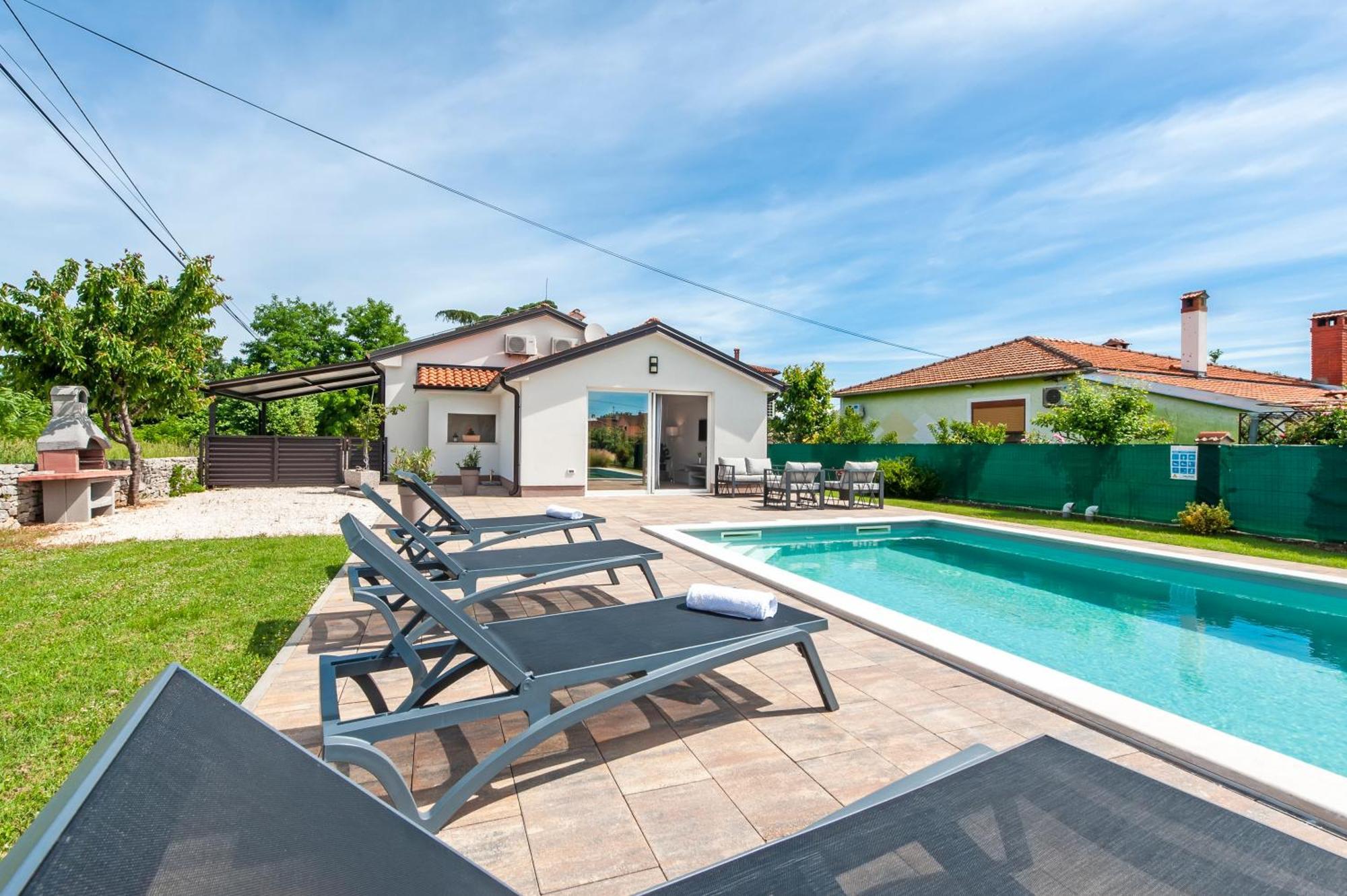 Cozy House With Pool Near Rovinj Apartamento Kanfanar Exterior foto